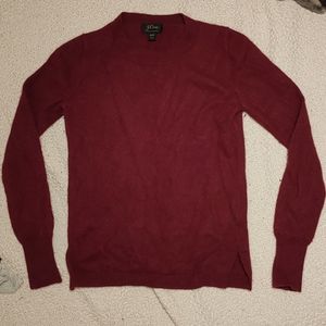 Cashmere red long-sleeve sweatshirt
